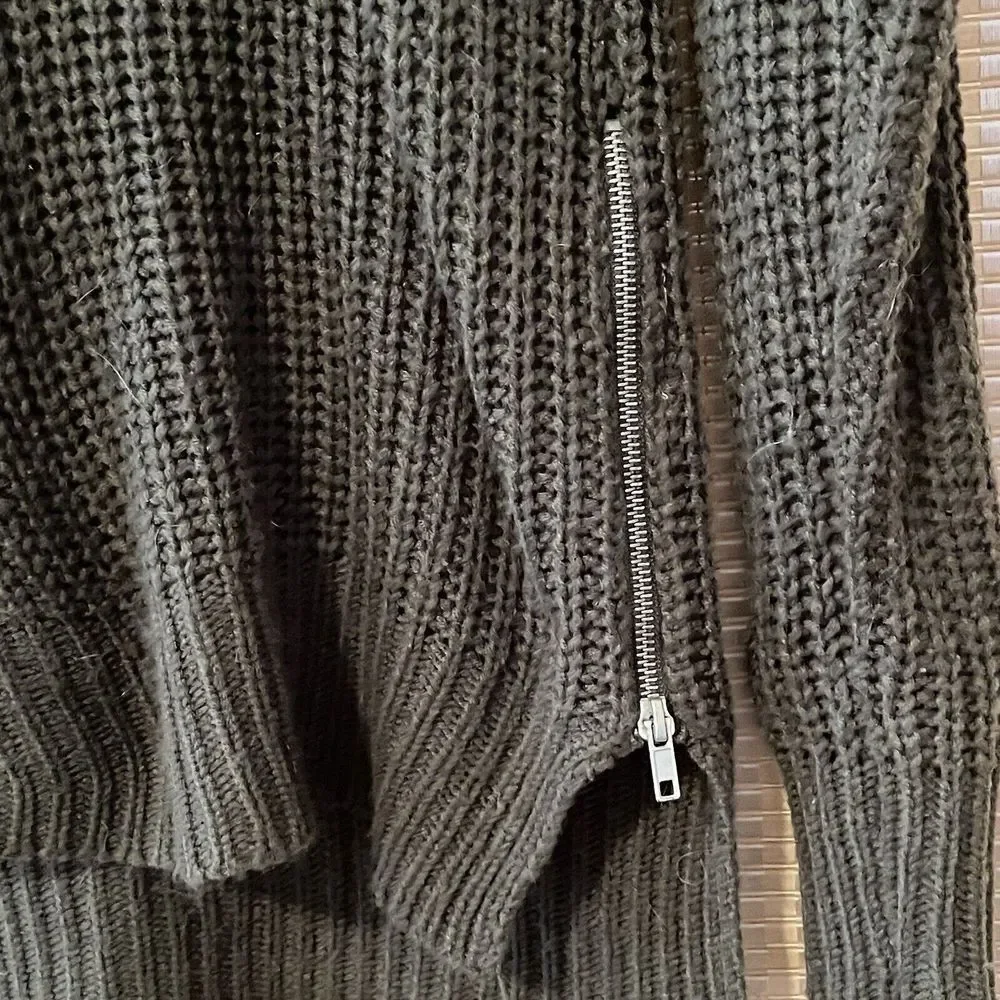 Love Change Italy Womens 14 Cable Knit Gray Sweater  Zipper Slit Ribbed‎ Hi Low